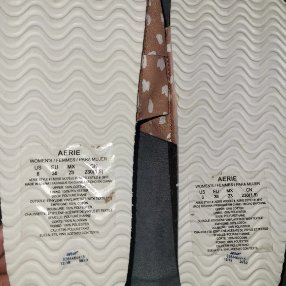 Aerie Women's Tan Slide Sandals - Picture 2 of 2